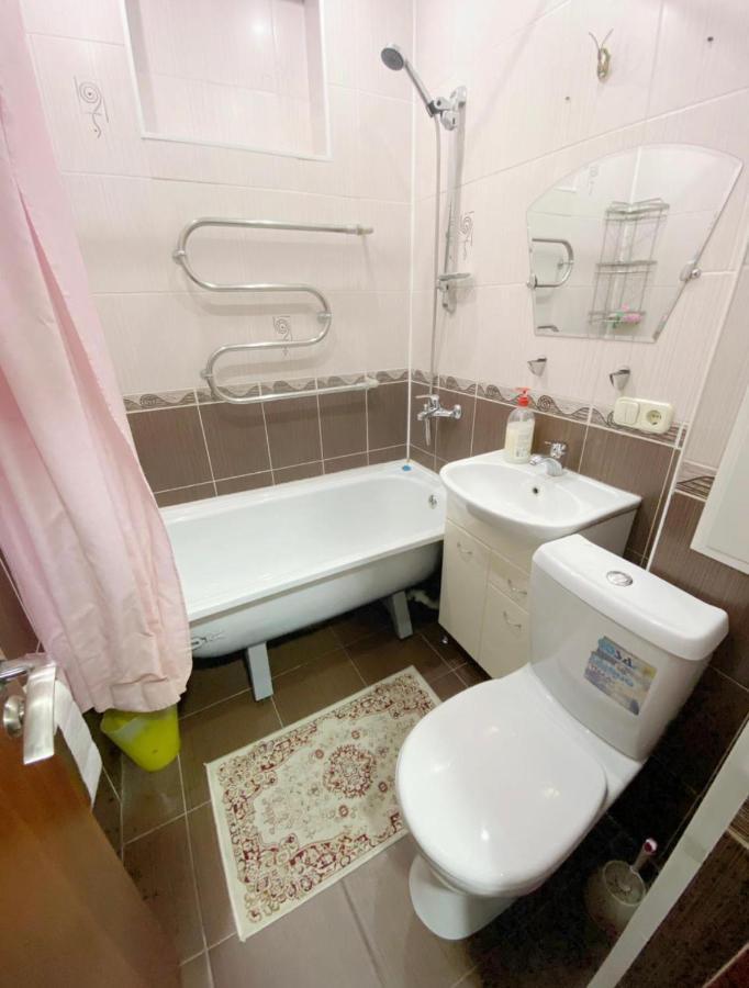 Apartments Ahmetova 6 32 アルマトイ エクステリア 写真